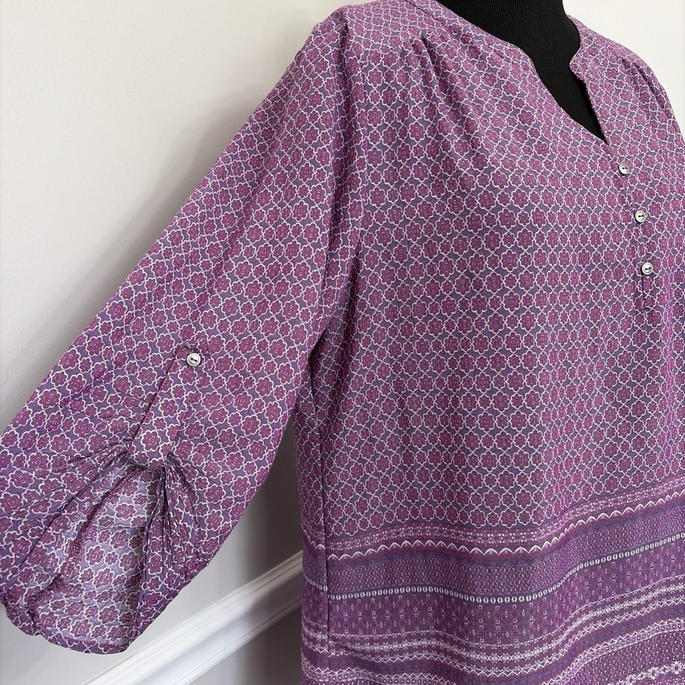 Kim Rogers Women's V-Neck 3/4 Sleeve Top Size 1X Purple Floral Classic Office‎ - Picture 6 of 9
